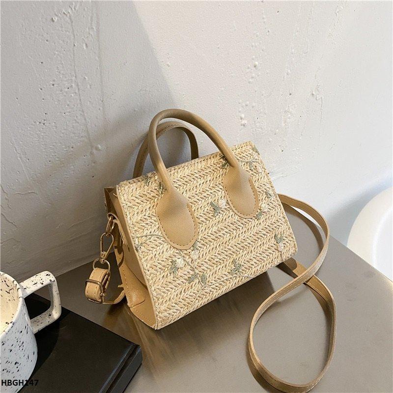 BBM Flower Embroidery Mini Hand Bag